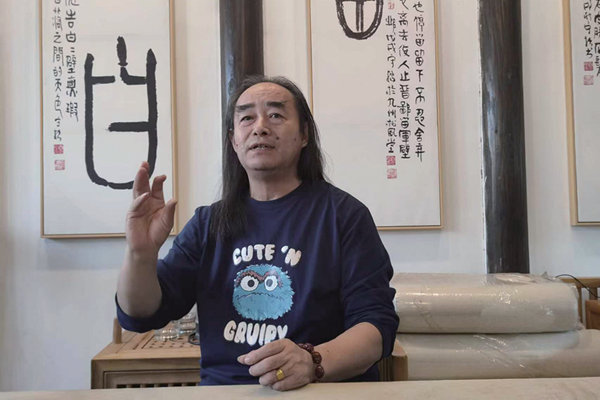 邢粮照片