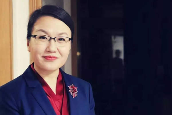 军事专家李莉年薪多少 军事专家李莉年薪多少